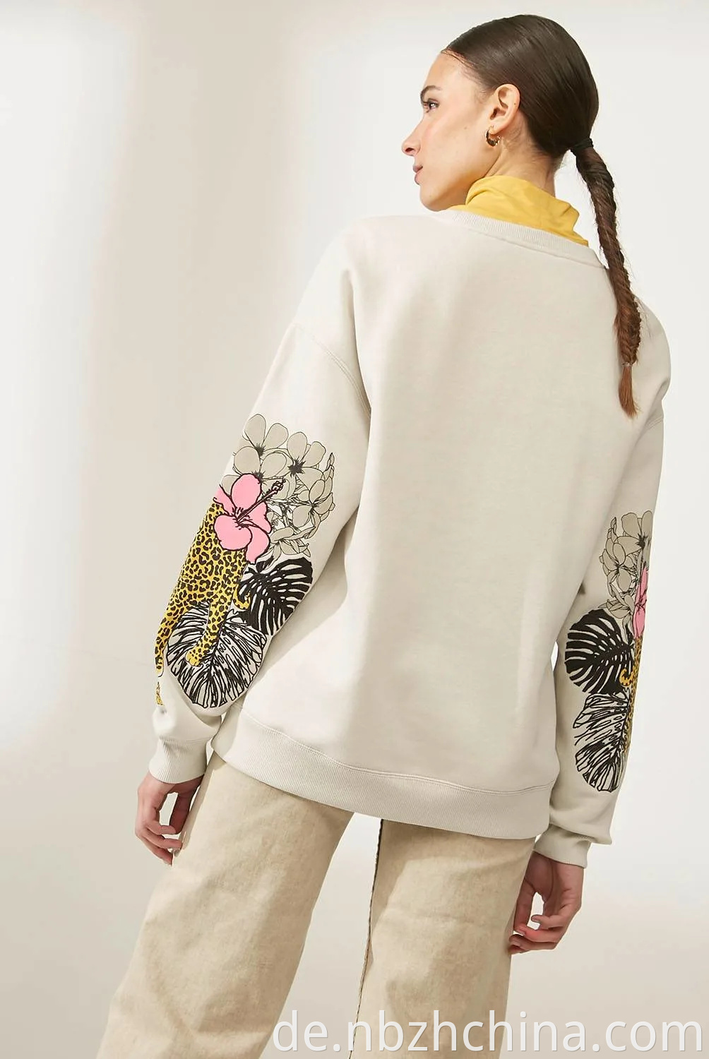 Women Embroidery Sweatshirts